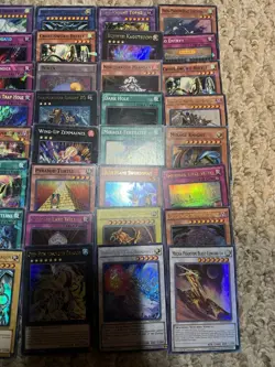 HUGE 300+ CARD YUGIOH TCG LOT! 1ST EDS, HOLOS, CHASE CARDS - Image 2