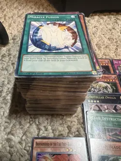 HUGE 300+ CARD YUGIOH TCG LOT! 1ST EDS, HOLOS, CHASE CARDS - Image 5