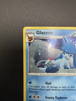 Black Star Promo Glaceon SWSH192 Promo SWSH: Sword & Shield Promo Cards - Image 3