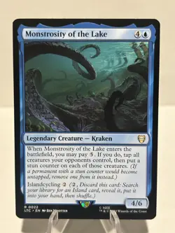 Monstrosity of the Lake 22 R Commander: The Lord of the Rings NM MTG - Image 1