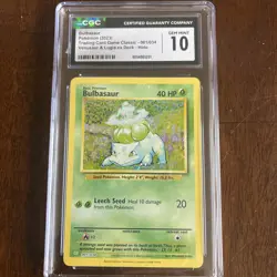 Pokemon Bulbasaur Holo Trading Card Game Classic Collection 001/034 2023 - Image 1