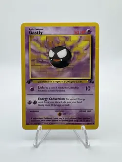 1st Edition Gastly 33/62 Uncommon Fossil Pokemon Card LP - Image 1