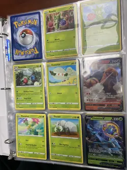 Pokemon Sword & Shield Base Set Starter Set - 165 Cards - 6 V & 15 Holo Rare - Image 1