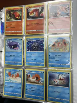 Pokemon Sword & Shield Base Set Starter Set - 165 Cards - 6 V & 15 Holo Rare - Image 5