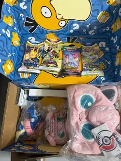 Pokemon Center Exclusive Special Delivery Box 2025 Evolving Skies! - Image 1