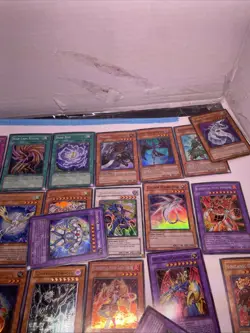 yugioh Cards Mix Lot Of 60 Halos All In Great Conditions - Image 4