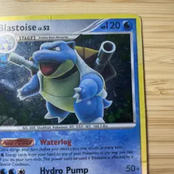 Pokemon TCG Blastoise LV. 522/132 Secret Wonders Rare Holo Heavy Play Foil Dmg - Image 3