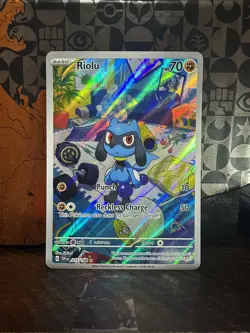 Riolu 215/198 SV01: Scarlet & Violet Base Set Holo Pokemon TCG NM - Image 1