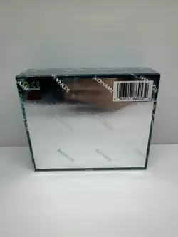 Yu-Gi-Oh! Legend of Blue-Eyes White Dragon 25th Anniversary Booster Box 83717860549 - Image 3