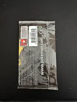 Pokemon Black and White Legendary Treasures Booster Pack - I00051781 820650108464 - Image 2