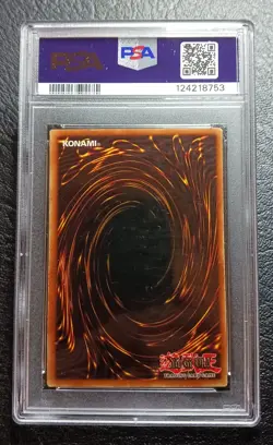 2002 Yu-Gi-Oh! Blue Eyes White Dragon SDK 001 Ultra Rare PSA 5 - Image 2
