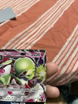 Pokemon TCG Gardevoir GX Holo Card 93/147 Sm-Burning Shadows - Image 3