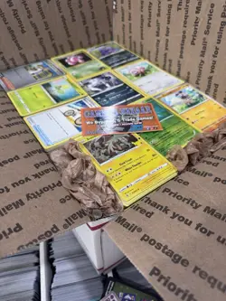 ?? 17lbs 4200+ UNSEARCHED Pokemon Bulk Lot! Some Holos & Vintage Cards LP/NM ? - Image 1