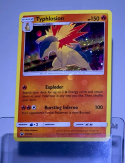 2019 Pokemon TYPHLOSION Black Star Promo HOLO BLEED Sun & Moon Card #SM185 SWIRL - Image 2