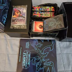 Pokemon Mega Evolution Phantasmal Flames Elite Trainer Box ETB open box - Image 2
