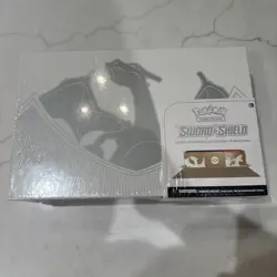 Pokemon TCG Sword & Shield Charizard Ultra Premium Collection Box Damaged Corner 820650871115 - Image 1