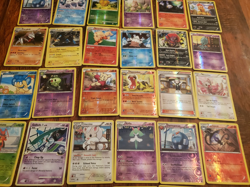 Vintage Pokemon CARD LOT UNCOMMON RARE 30 HOLO CARDS SET - MINT CONDITION - Image 3