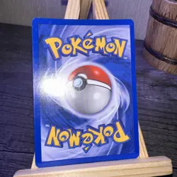 Pokemon Yanma Holographic Neo Discovery 17/75 Never Played - Image 4