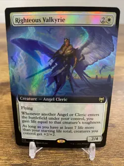 Righteous Valkyrie (Extended Art) Kaldheim Foil Magic The Gathering - Image 1