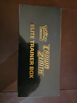 Pokemon Elite Trainer Box Crown Zenith - Sealed - Image 3