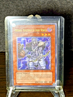 YuGiOh! BROWW HUNTSMAN OF DARK WORLD [EEN-EN021] -- Ultimate Rare -- Near Mint - Image 3