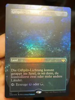 GERMAN Borderless Foil • Deathcap Glade • NM • Mtg (1660) - Image 1