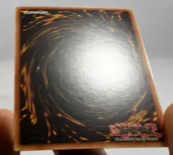 YuGiOh Dark Magician SYE-001 Starter Deck Super Rare Holo Foil GEM MINT Yu-Gi-Oh - Image 3