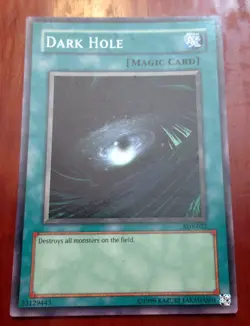YuGiOh Card - Dark Hole - Yugi Deck SDY-022 Unlimited - Image 1