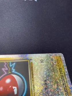 Pokemon TCG Voltorb Legendary Collection 97/110 Reverse Holo MP. - Image 3
