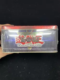 Yu-Gi-Oh! yugioh Dark Magician Booster Pack Collectors Tin 2002 Sealed - Image 3