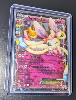 Sylveon EX Rc21/RC32 Generations Holo Pokemon Card - Excellent Condition - Image 1