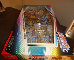 Pokemon TCG SV Prismatic Evolutions Lucario EX & Tyranitar EX Premium Collection - Image 5