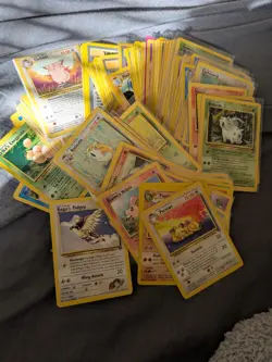 Lot Of 100+ Pokemon TCG 1990s WOTC Era Non Holo Cards Clefable, Raichu, Etc - Image 2