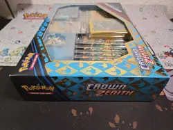 Pokemon - Crown Zenith Premium Figure Collection Shiny Zacian SEALED 820650851636 - Image 5