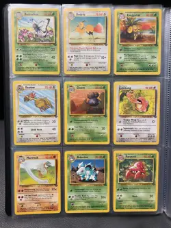 Jungle Set Complete Common and Uncommon 32 Pokemon Cards Bundle 1999 WOTC NM-LP - Image 1