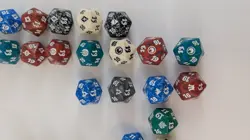 MTG Spin Down Dice Lot Of 32 Various Sets Zendikar, Scars of Mirrodin, M10 etc - Image 4
