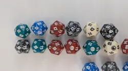 MTG Spin Down Dice Lot Of 32 Various Sets Zendikar, Scars of Mirrodin, M10 etc - Image 5