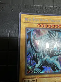 Yu-Gi-Oh Blue-Eyes White Dragon BPT-009 Collector's Tin “Crazy Heavy Holo Bleed” - Image 2