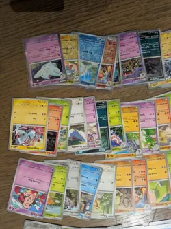 2023 Pokemon job lot, 45+ cards - Holos & base - Image 4