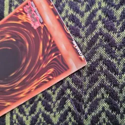 YuGiOh - Dark Magician SDY-006 - Miscut Misprint Factory Error - Image 4