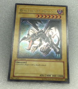 Vintage Yugioh Red-Eyes Black B Dragon SDJ-001 Ultra Rare 1st Edition Card - Image 3