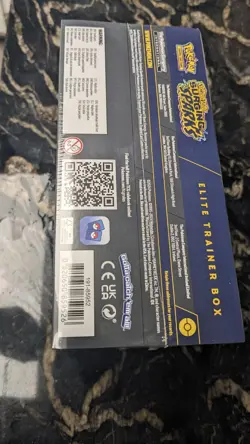 Pokemon TCG: Scarlet & Violet - Surging Sparks Elite Trainer Box new - Image 5