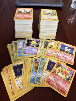 Huge Vintage Pokemon Bulk 500 Card Lot - 1st Edition - Base - Jungle - Fossil - Image 1