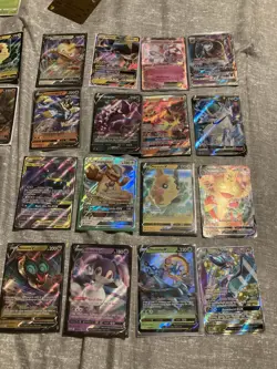250 random pokemon cards, 30 GUARANTEED RARE CARDS, match table, binder, tin. - Image 3