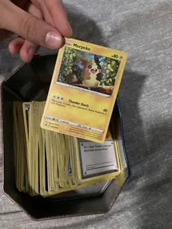 250 random pokemon cards, 30 GUARANTEED RARE CARDS, match table, binder, tin. - Image 5