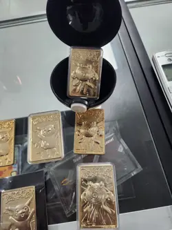 23kt gold plated pokemon Charizard, Pikachu, Mewtwo, Poliwhirl, And Jigglypuff - Image 3