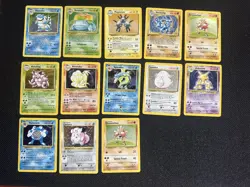 WOTC Pokemon 205 Card Lot with 39 holos Condition Varies - Image 2