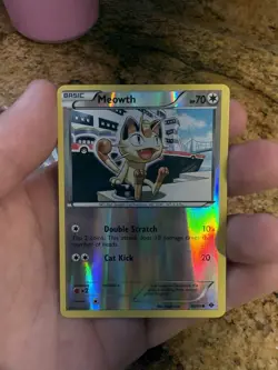 MEOWTH Pokemon card 80/99 Reverse Holo Next Destinies - Image 3