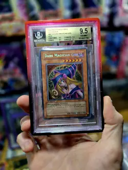 2003 MFC 000 Dark Magician Girl 1st Edition Secret Rare Yu-Gi-Oh! Card BGS 9.5 - Image 2