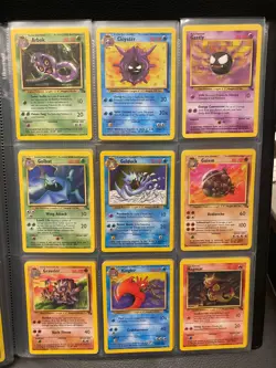 Fossil Set Complete Common and Uncommon 32 Pokemon Cards Bundle 1999 WOTC 31-62 - Image 1